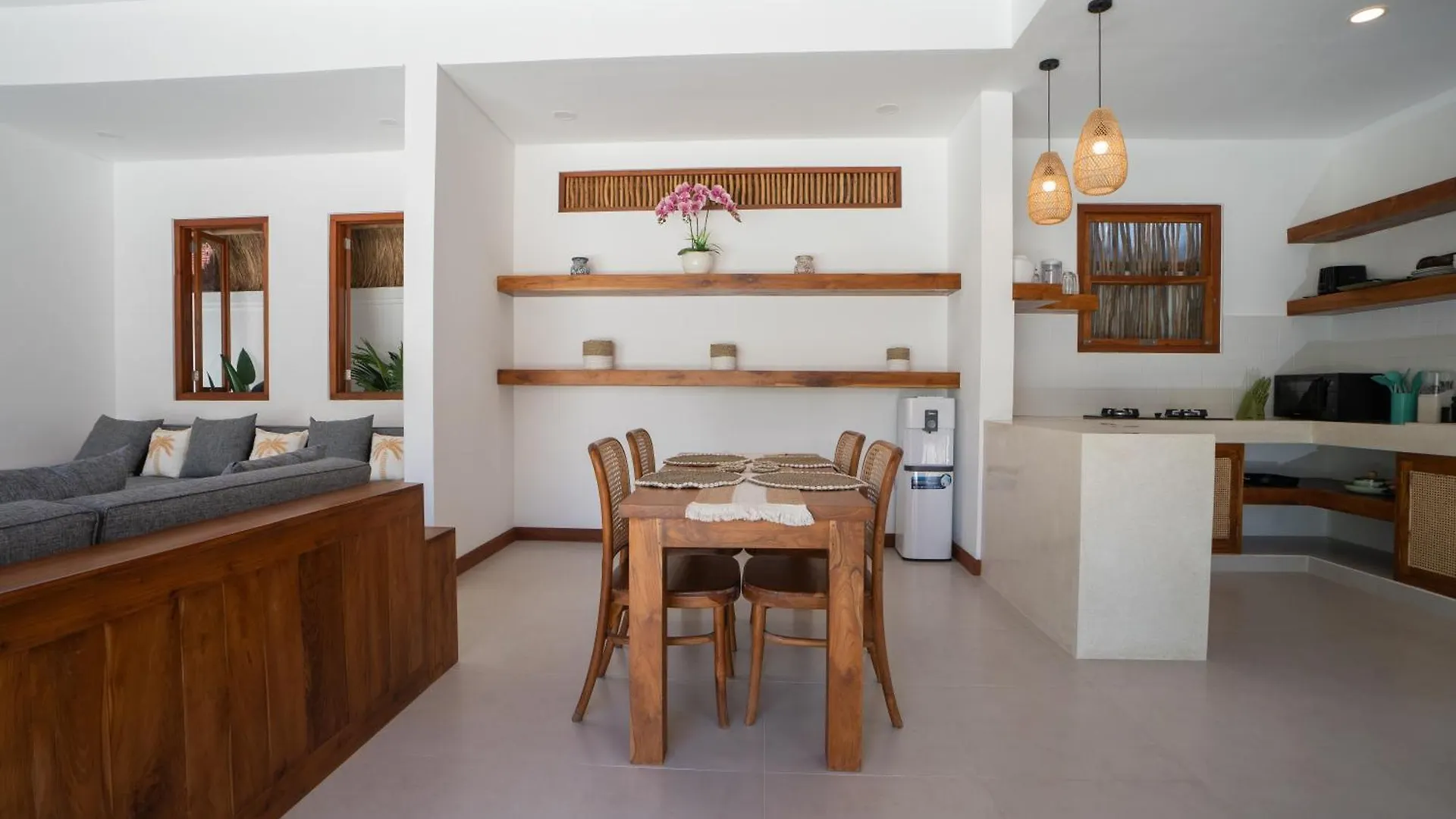 Kubu Dimel Suites And Villas Resort Nusa Dua  Homestay Nusa Dua (Bali)