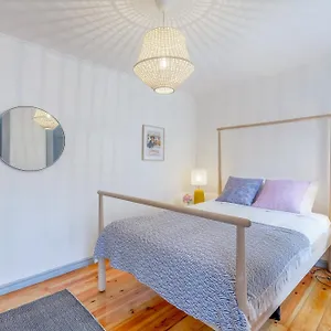 Alfama, Bright And Spacious With Private Terrace, By Timecooler Lisbon