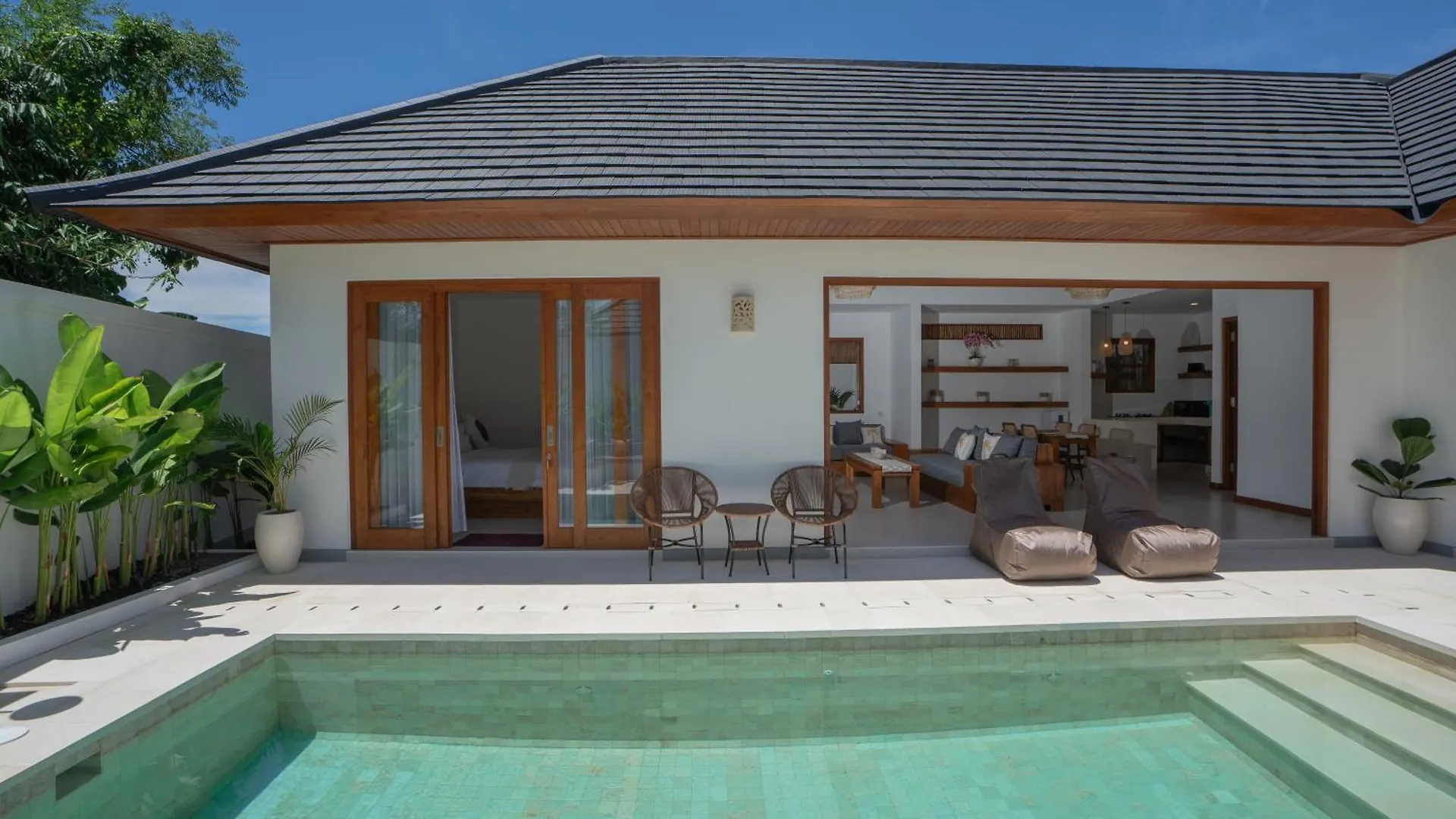 Kubu Dimel Suites And Villas Resort Nusa Dua  Homestay